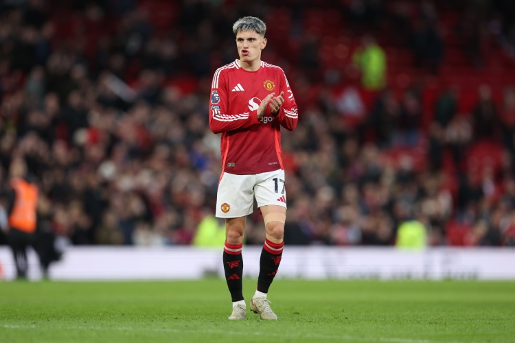 betvictor伟德官网-记者：加纳乔只想在新赛季穿上蓝军球衣，将继续等待切尔西