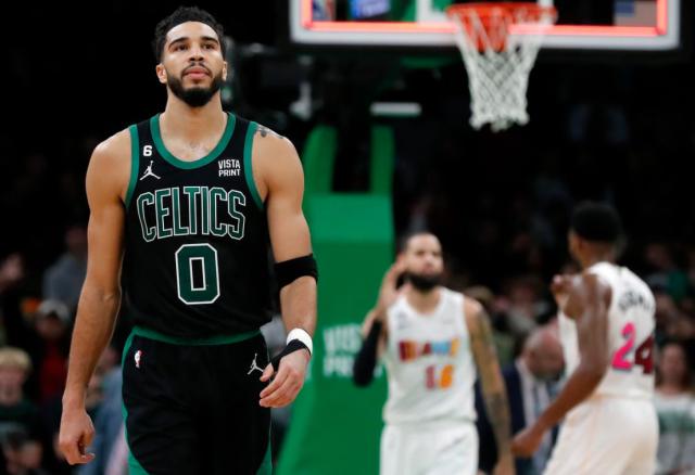 betvictor伟德-【现场】绿军连胜被热火终结 输球释出危险信号